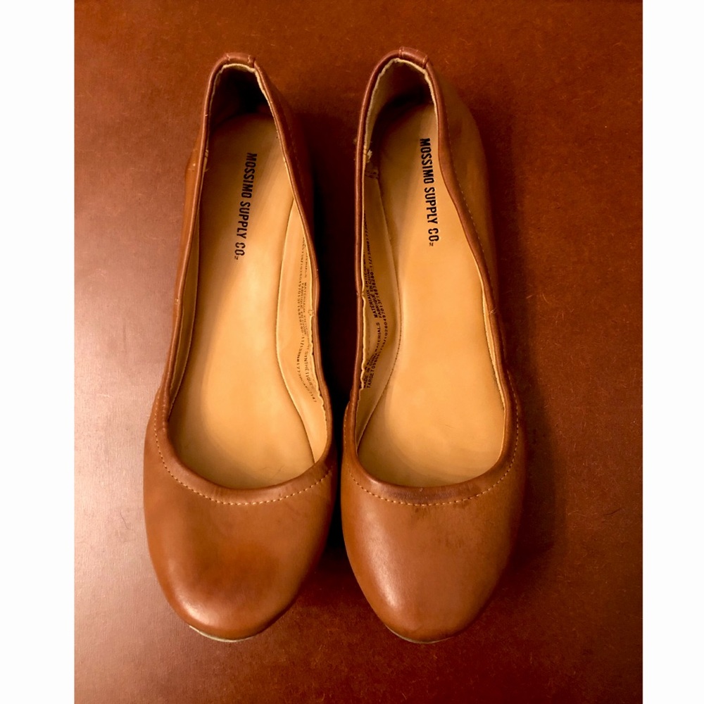 Mossimo Supply Co. chestnut flats.